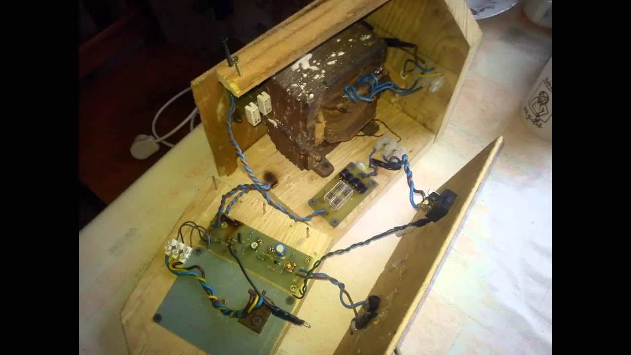 Jak zbudować prostownik - proste kroki do efektywnego zasilania DC