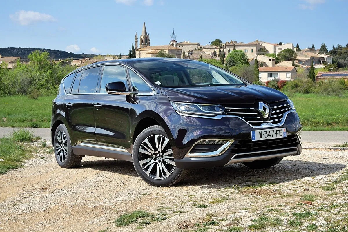 Renault Espace 4 pojemność baku – ile litrów paliwa naprawdę ma?