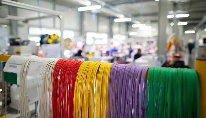 Praca monter wiązek elektrycznych – jak zdobyć wymarzone zatrudnienie?